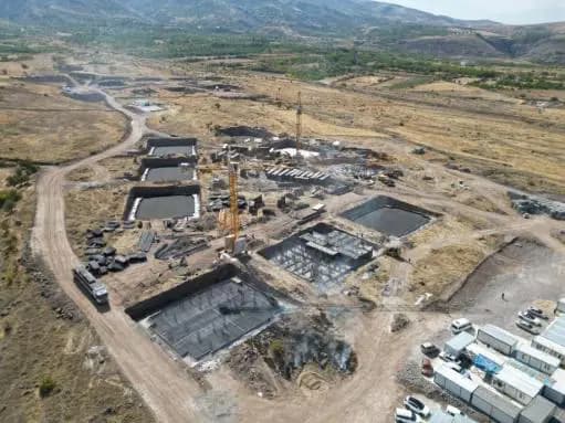 Malatya Kale İkizpınar şantiye sahası temel donatı düzeni